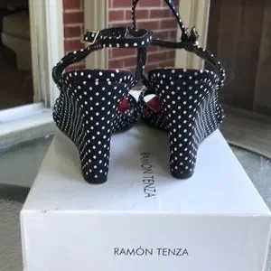 Ramon Tenza Shoes Ramon Tenza Sz Ladybug Blkwhtred Sandal